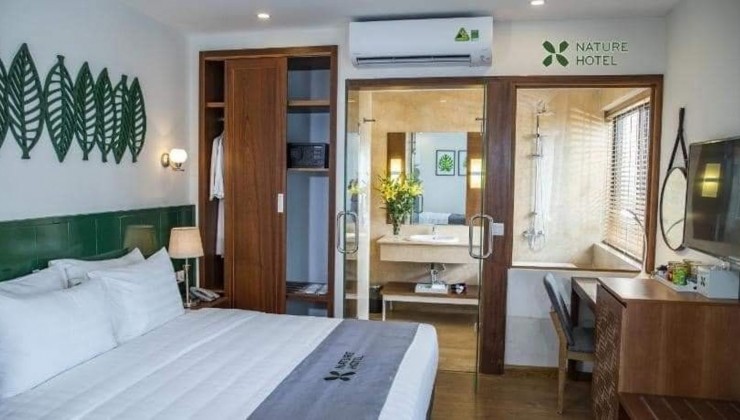 Bán nhà VIP Trấn Thái Tông, Cầu giấy, 150m2, 9 tầng , khách sạn đẳng cấp, cạnh DSQ Mỹ